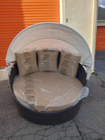Wicker Rattan Outdoor Patio Retractable Canopy Round Sofa Daybed