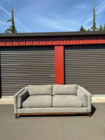 Kelsey Estate Sofa Couch