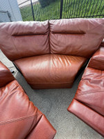 Macys Leather double Power recliner sectional sofa couch, free local delivery