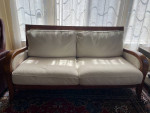 Beautiful & Clean Couch/Sofa Set