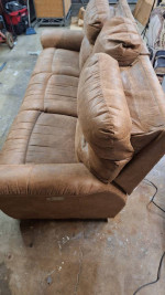 $500 ~ Lazyboy Trouper Power reclining sofa brand new sells for 4000