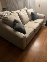 92" Sofa Couch + 2 pillows