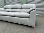 Great Condition Leather Sofa (Free delivery!)