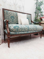 Estate Mahogany Wood carved ornate Floral unique loveseat sofa with ma