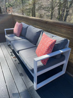 Modern Outdoor Sofa | Excellent Condition | White Aluminum Frame | Light Grey Cu