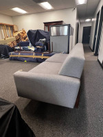 MAKE OFFER Benchmade Tyler Modern Gray Tufted Back Sofa Couch