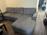 Lakeview Madison Sofa & Loveseat (Pet Free Home)
