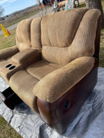 Glider/Reclining Sofa