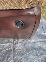 Glider/Reclining Sofa