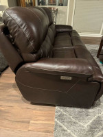 Ridgewin Leather Reclining Sofa