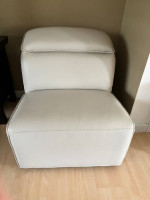 Nouhaus Sofa Centerpiece