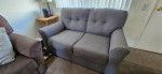 Loveseat/sofa