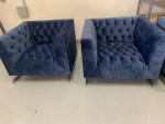 Like New - Sofa & Chairs