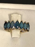 Gold lady’s ring