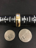 gold man's wedding band