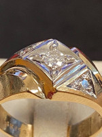 Diamond man’s ring