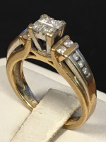 diamond engagement ring
