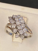 White gold diamond ring