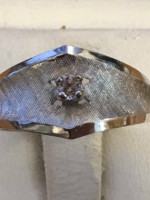 Diamond ring