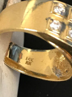 Gold man’s CZ ring