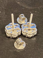 Diamond lady’s earrings