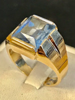 Blue Topaz gold ring