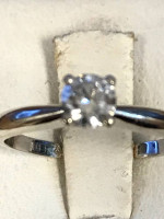 Diamond white gold  solitaire
