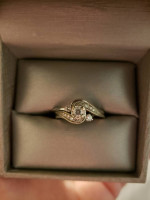 Engagement Ring & Wedding Band