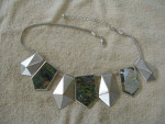 Necklace in Metal with a Green and Silver Pattern