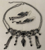 Necklace and earrings set