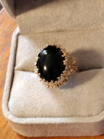 8ct Black Onyx ring 14kyg.Amazing handmade Gold work