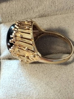 8ct Black Onyx ring 14kyg.Amazing handmade Gold work