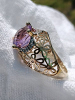 EXQUISITE Amethyst& diamond ring.Floral design 14k