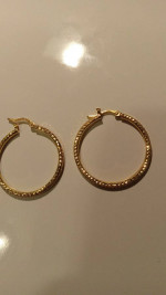 18K GOLD EARRINGS