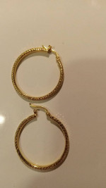 18K GOLD EARRINGS