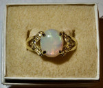 Beautiful Ladies Opal Ring Size 7.5