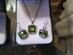 18kt White Gold Diamond & Peridot  Pendant/Earrings/Ring