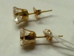 14 Kt Yellow Gold Stud Earrings CZ 1.40 ctw
