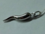 14 Kt Whie Gold Italian Horn Cornicello Pendant 32 mm