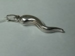 14 Kt Whie Gold Italian Horn Cornicello Pendant 32 mm