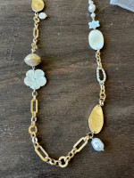 Cute for Spring! * Gold w/ mother of pearl flowers Necklace * Chico's