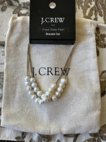 Pearls are in! * J.Crew set of Freshwater Pearl/Gold Bracelets * New