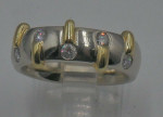 14KT WHITE AND YELLOW GOLD RING 10.6 GR SIZE 8 W 4 DIAMONDS 0.33PTS