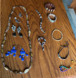 14 PIECES OF JEWELRY