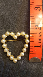 Vntg Brooch - Heart with Faux Pearls