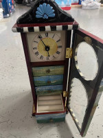 Jewelry box