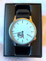 Komono Winston Subs Silver White Quartz Analog Leather KOM-W3002
