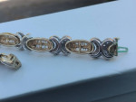 8.00CT HUGS&KISSES DIAMOND BRACELET. 26 GRAMS 14K APPR. $24,000