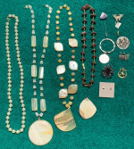 218 Pieces of Jewelry