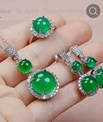 Beautifull  Jade set